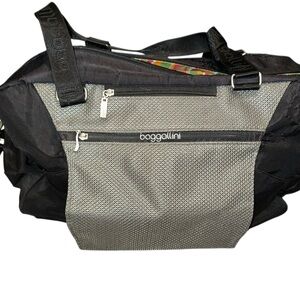 Baggallini Gym/Yoga travel bag